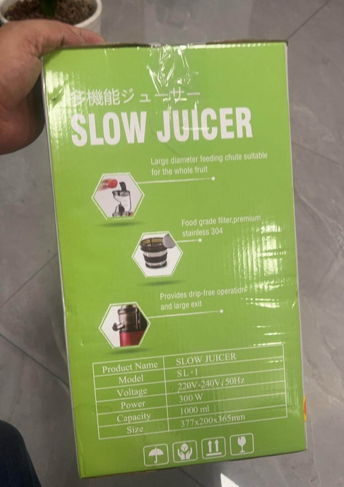Junheng SL-1 slow juicer for fresh fruit and vegetable extraction